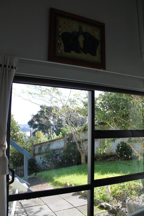 Brockies B N B Bed & Breakfast Rawene Exterior photo